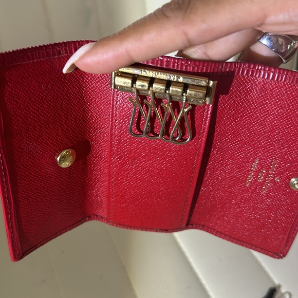 Louis Vuitton Epi key holder red, EUC, NO callouts! - Picture 3 of 6
